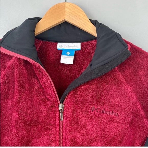 Columbia Women's Fuzzy Jacket - Picture 3 of 6